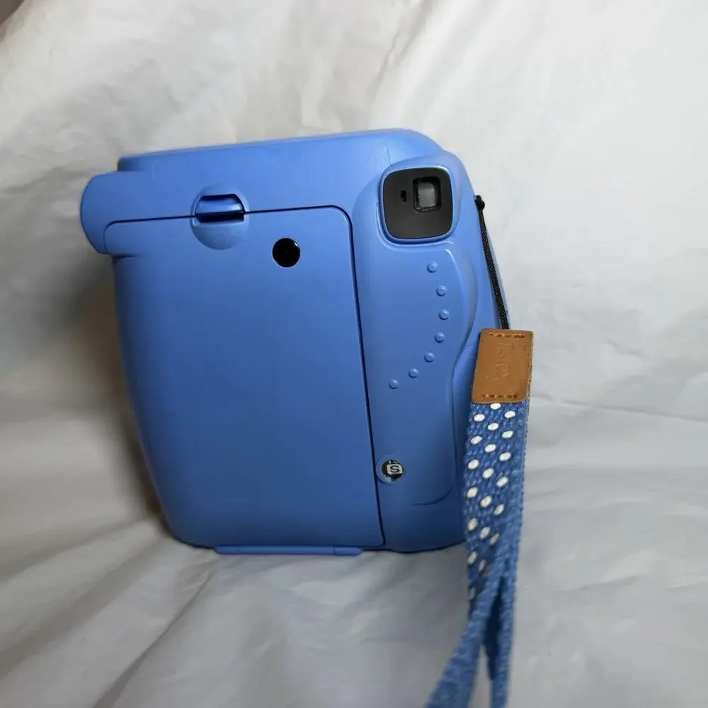 Fujifilm Instax Mini 9 Instant Camera, Cobalt Blue READ DESCRIPTION
